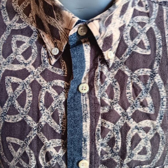 Medium Vintage Career Club Hawaiian Shirt Button-Up 100% Cotton Geometric Celtic - Picture 3 of 5